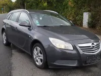Gebraucht Opel Insignia Edition 140 PS (102 kW) 2010 Grau Kombi