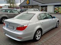 Gebraucht BMW 525 193 PS (141 kW) 2004 Silber Limousine