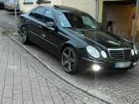 Gebraucht Mercedes E320 224 PS (164 kW) 2008 Schwarz Limousine