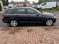 Gebraucht Mercedes C250 204 PS (150 kW) 2010 Blau Kombi