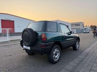 Gebraucht Toyota RAV4 129 PS (94 kW) 1997 Grün SUV