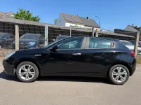 Gebraucht Alfa Romeo Giulietta 105 PS (77 kW) 2013 Schwarz Limousine