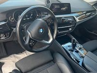 Gebraucht BMW 520 190 PS (139 kW) 2019 Schwarz Kombi