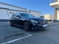 Usado Mercedes E220 Edition 194 CV (142 kW) 2018 Negro Familiar