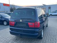 Second-hand Seat Alhambra Reference 150 CP (110 kW) 2010 Albastru Monovolum