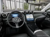 Gebraucht Mercedes GLC220 197 PS (144 kW) 2023 Weiß SUV