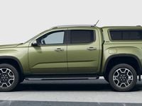 Neu VW Amarok Aventura 241 PS (177 kW) 2026 Reed green metallic Pickup