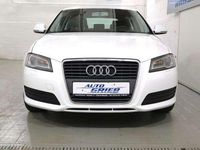 Gebraucht Audi A3 Attraction 102 PS (75 kW) 2010 Ibisweiß Kleinwagen