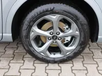 Gebraucht Ford Kuga ST-Line 242 PS (177 kW) 2025 Solar silver metallic SUV
