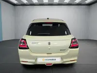 Neu Suzuki Swift 83 PS (61 kW) 2026 Gelb Kleinwagen