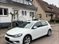 Gebraucht VW Golf VII 110 PS (80 kW) 2017 Weiß Limousine