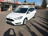 Gebraucht Ford Focus 125 PS (91 kW) 2017 Weiß Limousine