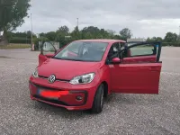 Gebraucht VW up! 60 PS (44 kW) 2019 Rot Kleinwagen