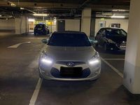 Gebraucht Hyundai Veloster Style 140 PS (102 kW) 2012 Silber Kleinwagen