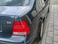 Gebraucht VW Bora 115 PS (84 kW) 2003 Grau Limousine