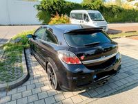Gebraucht Opel Astra GTC OPC 241 PS (177 kW) 2008 Schwarz Limousine