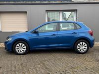 Gebraucht VW Polo Basis 80 PS (58 kW) 2022 Blau Limousine