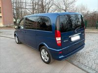 Gebraucht Mercedes Viano 224 PS (164 kW) 2011 Blau Van / Kleinbus
