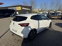 Gebraucht Renault Clio V 67 PS (49 kW) 2023 Gletscherweiss Kleinwagen