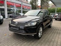 Gebraucht VW Touareg Terrain Tech 262 PS (192 kW) 2016 Schwarz SUV