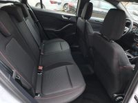 Neu Ford Focus ST-Line 116 PS (85 kW) 2025 Weiß Limousine