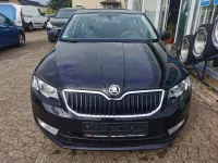 Gebraucht Skoda Octavia Ambition 105 PS (77 kW) 2015 Schwarz Kombi
