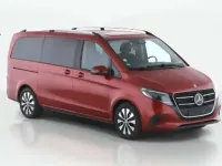 Gebraucht Mercedes V220 Style 163 PS (119 kW) 2025 Rot Van / Kleinbus