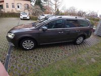 Gebraucht VW Passat Edition 140 PS (102 kW) 2014 Braun Kombi