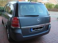Gebraucht Opel Zafira 141 PS (103 kW) 2005 Grau metallic Van / Kleinbus