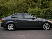 Gebraucht BMW 318 129 PS (94 kW) 2006 Grau Limousine