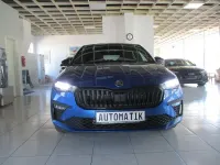 Neu Skoda Scala Dynamic 150 PS (110 kW) 2026 Blau Kleinwagen