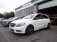 gebraucht Mercedes B180 Sportpaket*UNFALLFREI*NIGHT-P*XENON*ALU18*