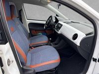 Gebraucht VW up! 74 PS (54 kW) 2015 Weiß Kleinwagen