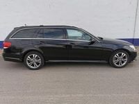 Gebraucht Mercedes E200 Avantgarde 184 PS (135 kW) 2015 Obsidianschwarz  metalliclack Kombi