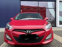 gebraucht Hyundai i30 CW 1.4 Classic Classic