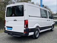 Gebraucht VW Crafter 140 PS (102 kW) 2024 Candyweiß Van