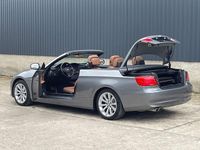 Gebraucht BMW 330 Cabriolet Performance 245 PS (180 kW) 2012 Grau Cabrio