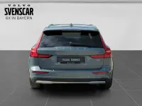 Gebraucht Volvo V60 CC 145 PS (106 kW) 2023 Kombi