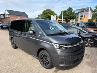 Neu VW Multivan Style 150 PS (110 kW) 2026 Grau Van / Kleinbus