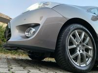 Gebraucht Toyota Verso Executive 150 PS (110 kW) 2014 Andere farbe metallic Van / Kleinbus