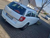 Gebraucht Opel Astra 101 PS (74 kW) 2009 Kombi