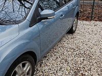 Gebraucht Ford Focus Ambiente 109 PS (80 kW) 2008 Blau Kombi