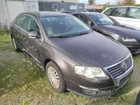 Gebraucht VW Passat Comfortline 140 PS (102 kW) 2007 Moccaanthrazit Limousine