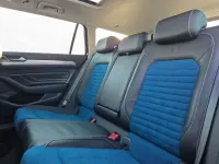 Gebraucht VW Passat Elegance 200 PS (147 kW) 2021 Aquamarinblau metallic Kombi