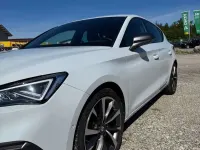 Gebraucht Seat Leon FR 131 PS (96 kW) 2022 Weiß Limousine