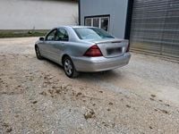Gebraucht Mercedes C200 163 PS (119 kW) 2001 Silber Limousine