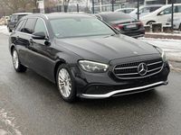 Gebraucht Mercedes E220 Avantgarde 200 PS (147 kW) 2023 Schwarz Limousine