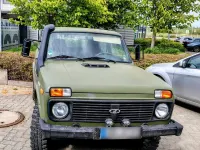 Gebraucht Lada niva 82 PS (60 kW) 2009 Grün SUV
