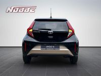 Neu Toyota Aygo X 72 PS (52 kW) 2025 Ginger beige metallic/dach mys SUV