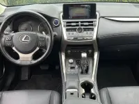 Gebraucht Lexus NX300h 155 PS (114 kW) 2021 Grau SUV